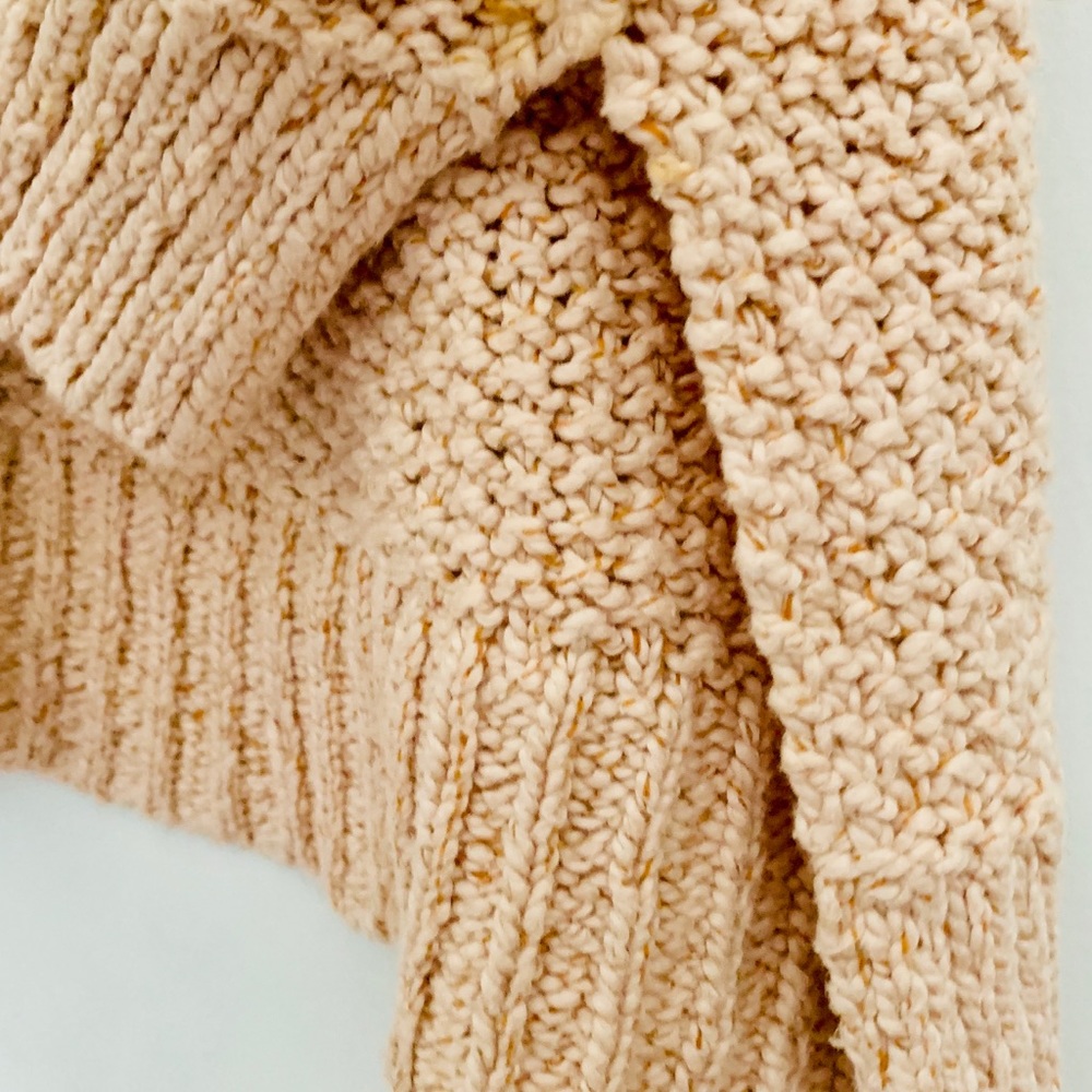 Free People Chunky Over-Sized Knit Sweater - Picture 5 of 7